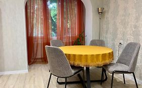 Spacious Dinamo Apartment