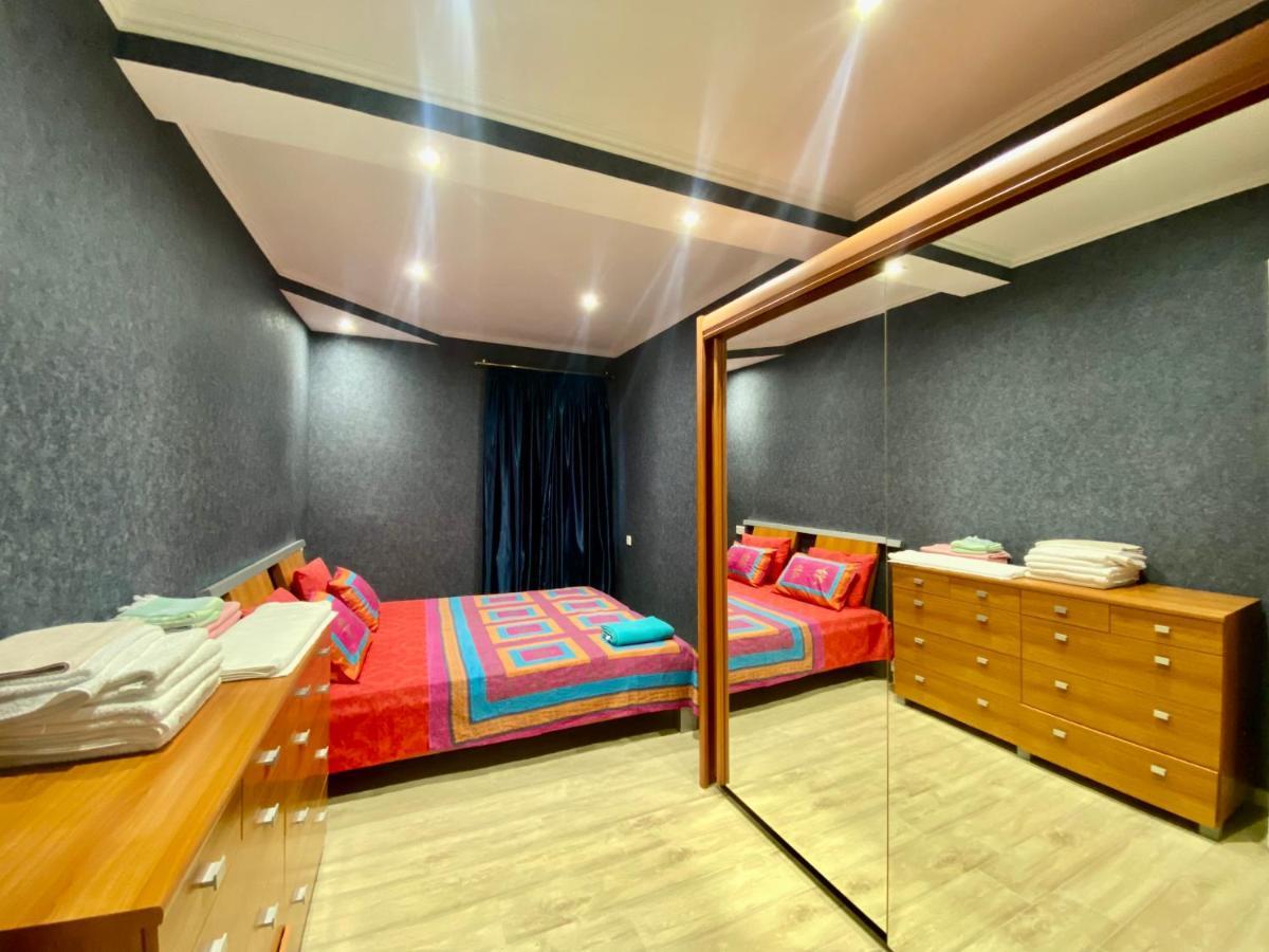 Spacious Dinamo Apartment Тбилиси Экстерьер фото