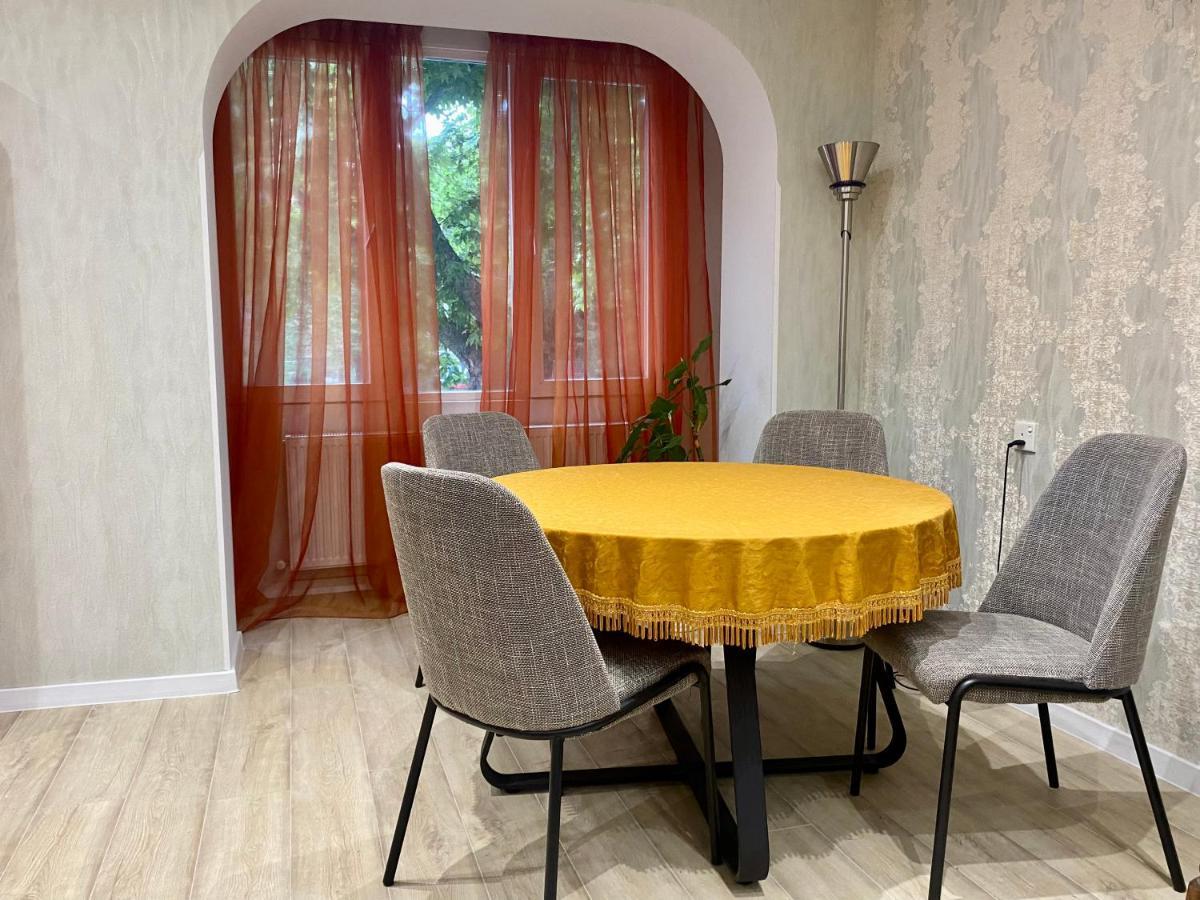 Spacious Dinamo Apartment Тбилиси Экстерьер фото